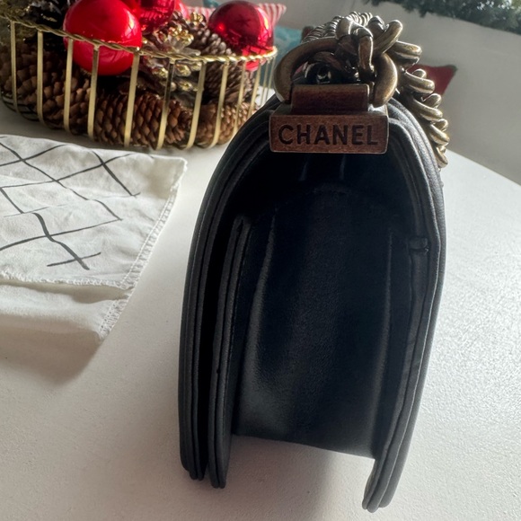 Chanel Quilted Flap Bag - Picture 6 of 14